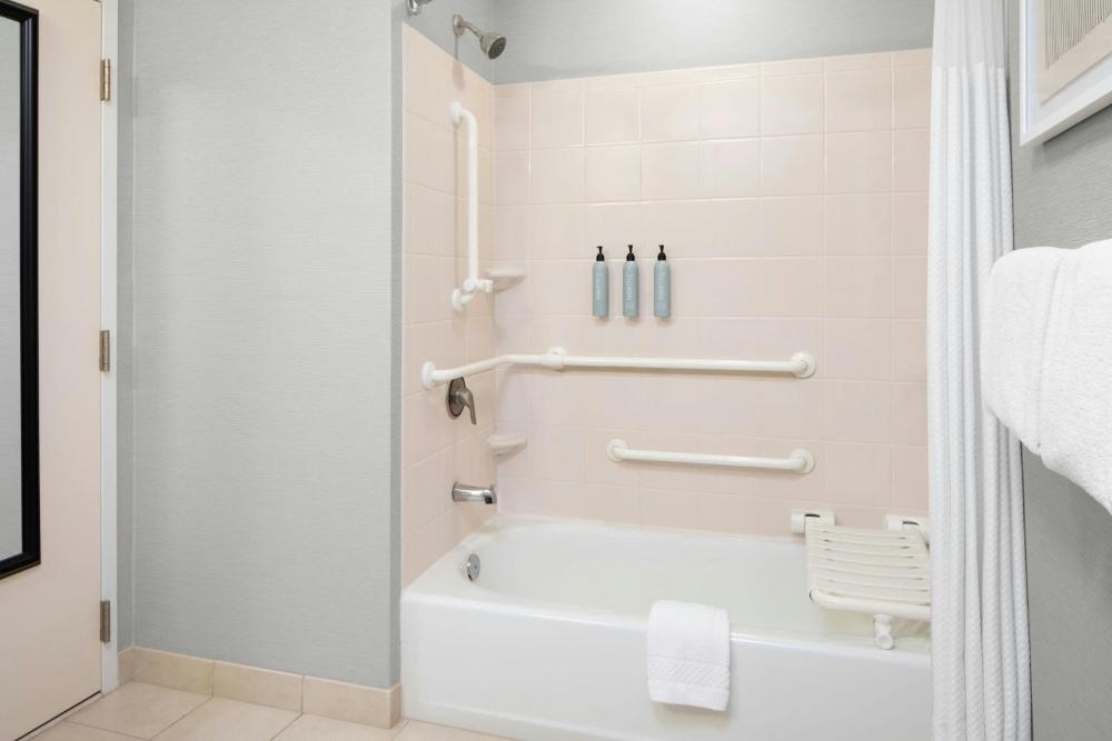 Courtyard by Marriott Knoxville Airport Alcoa Image 7